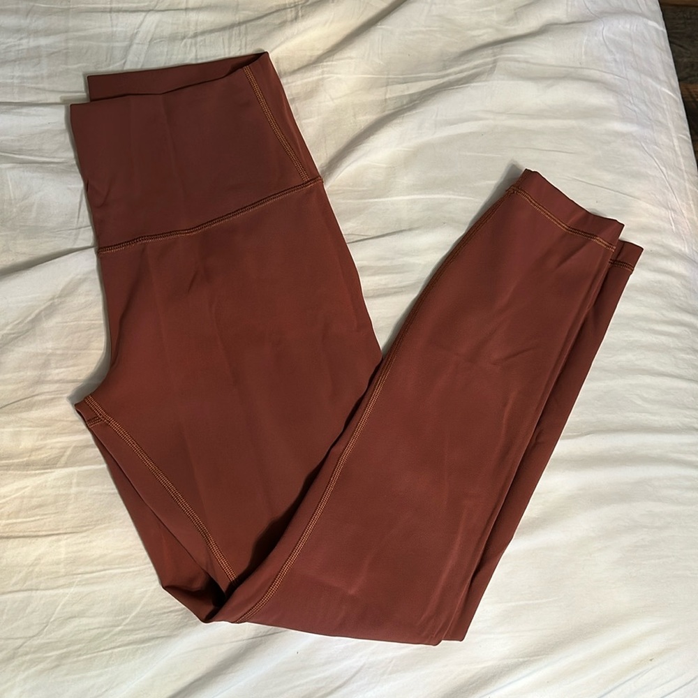 Lululemon wunder under leggings